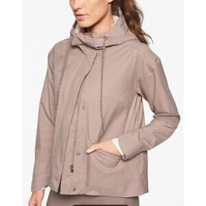 ATHLETA Stormlover Active Anorak Lightweight Rain Jacket Waterproof Size XS